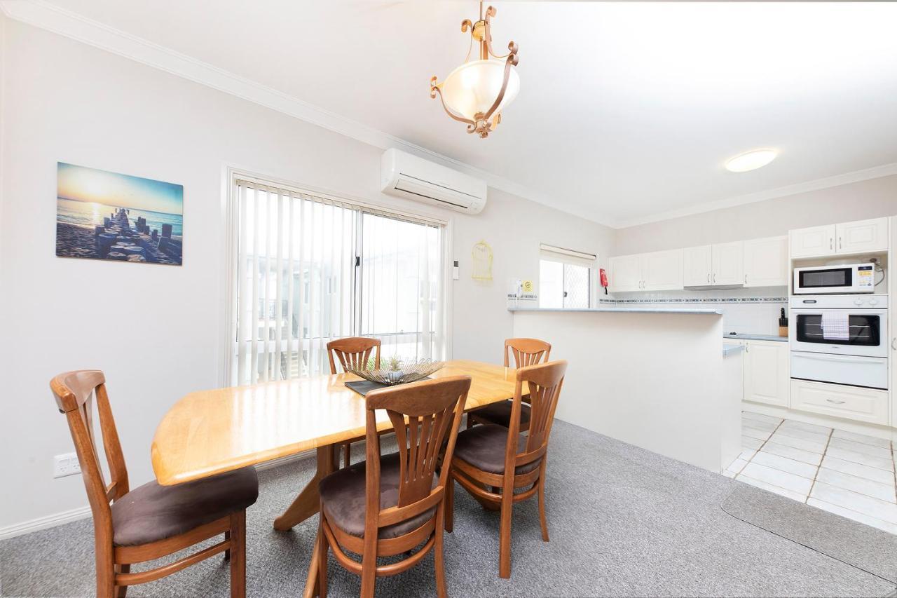 Meridian Beachside Apartments أولد بار المظهر الخارجي الصورة