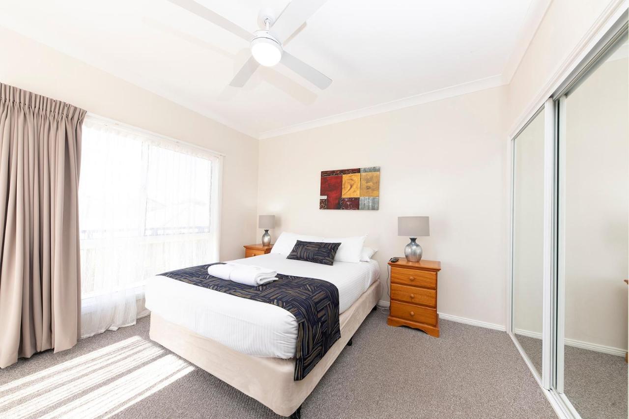 Meridian Beachside Apartments أولد بار المظهر الخارجي الصورة
