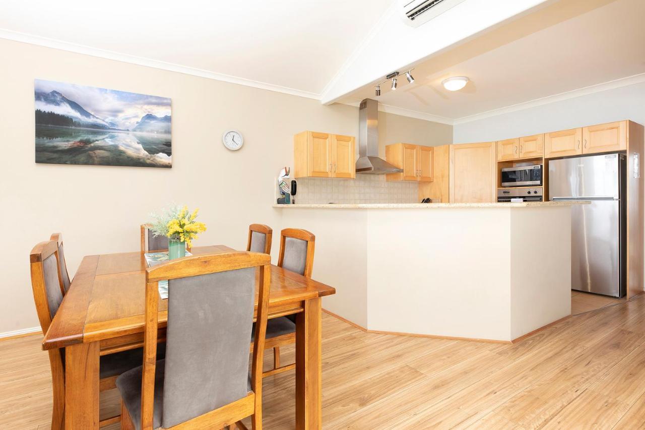 Meridian Beachside Apartments أولد بار المظهر الخارجي الصورة